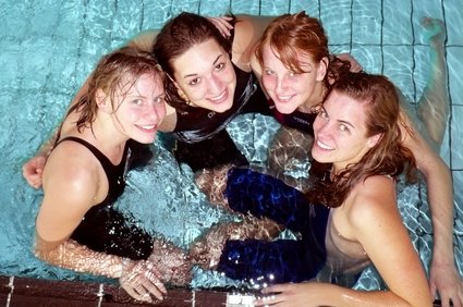 Melina Lttich, Amelie Kneer, Anna Miller und Patricia Scheller (von links) vom Schwimm-Club Villingen starteten bei den Sddeutschen Meisterschaften in Sindelfingen