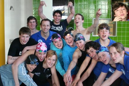 In den Mixed-Staffeln mussten sich die Schwimmer des SC Villingen der Konkurrenz aus Singen und Konstanz geschlagen geben, waren in der Endabrechnung aber erfolgreichste Mannschaft bei den Bezirksmeisterschaften